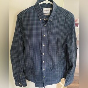 Men’s Goodfellow Dress Shirt Size Medium
